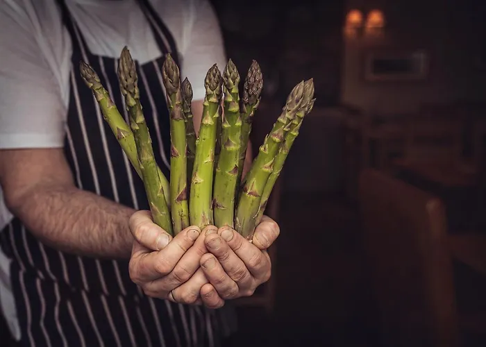 فندق Tweedies Bar And جراسمير