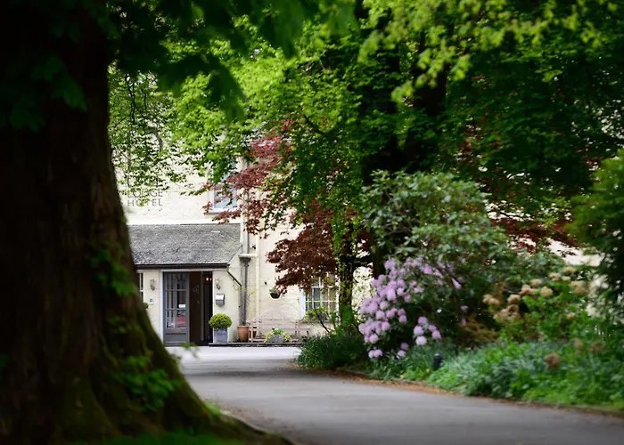 فندق Tweedies Bar And