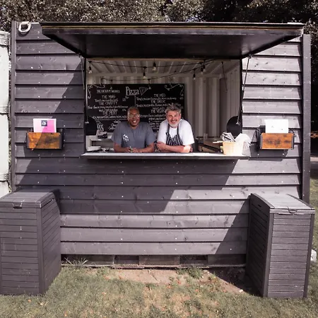 Tweedies Bar And 3*