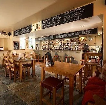 Tweedies Bar And 3* 그래스미어