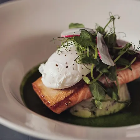 Tweedies Bar And Hotell